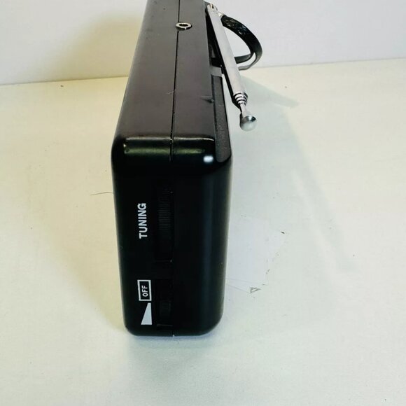 Vintage Belwood 2 Band Am Fm Radio Model 835 With Clock Antenna Works - Picture 3 of 3